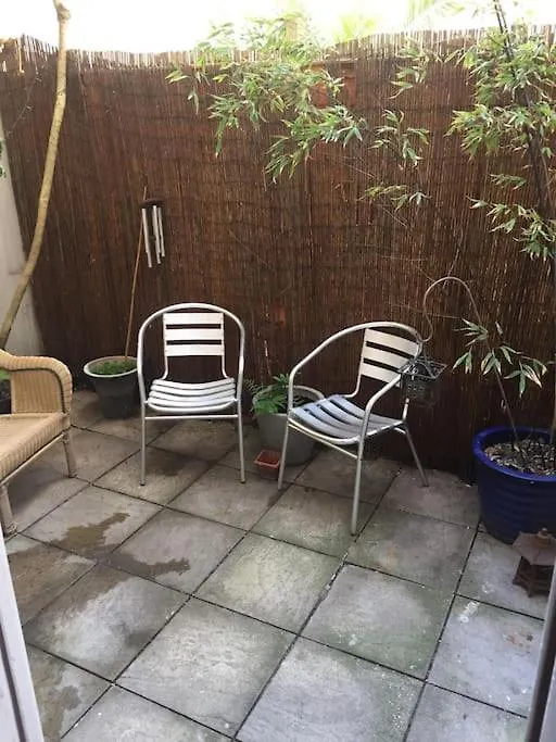 Regency Brighton Seafront Apartment 0*,