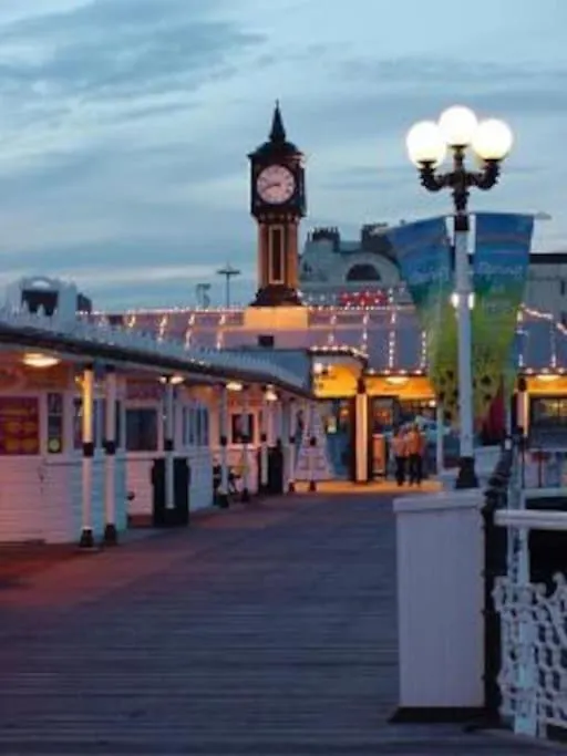 Regency Brighton Seafront Apartment