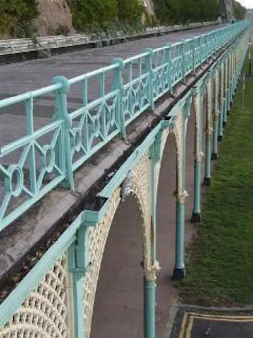 Regency Brighton Seafront Apartment 0*,  United Kingdom