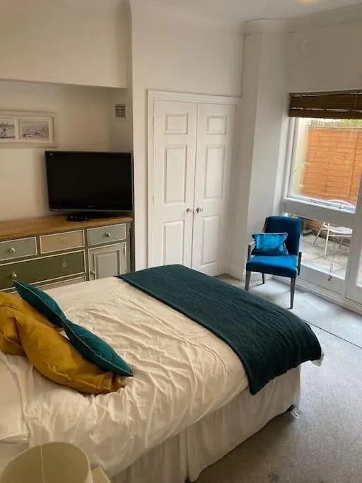 Regency Brighton Seafront Apartment
